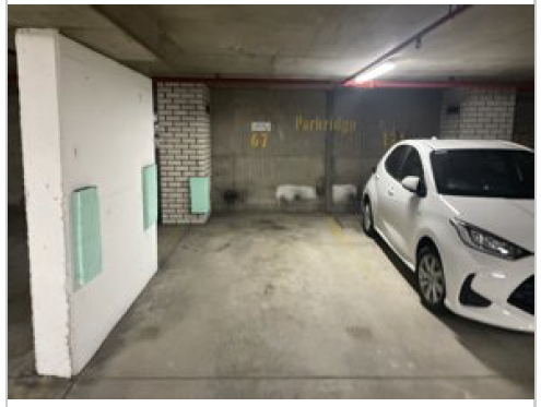 Indoor Parking Space walking distance from CBD and Hyde Park