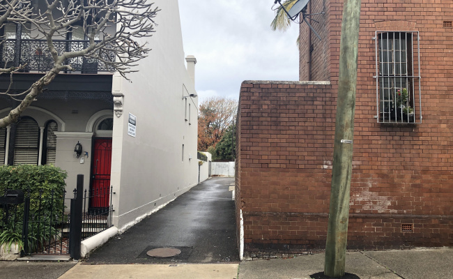 Paddington - Parking near Public School