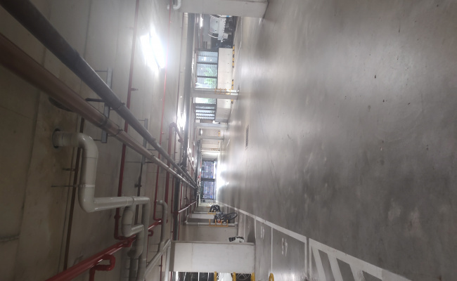 Indoor near Airport and CBD