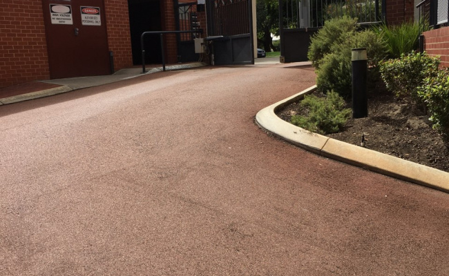 Northbridge - Safe Undercover Parking close to CAT and Train Stations. 24/7 Access with Gate Remote