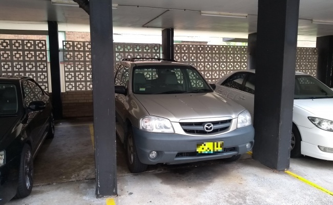 Park close to Hurstville train station and Westfield
