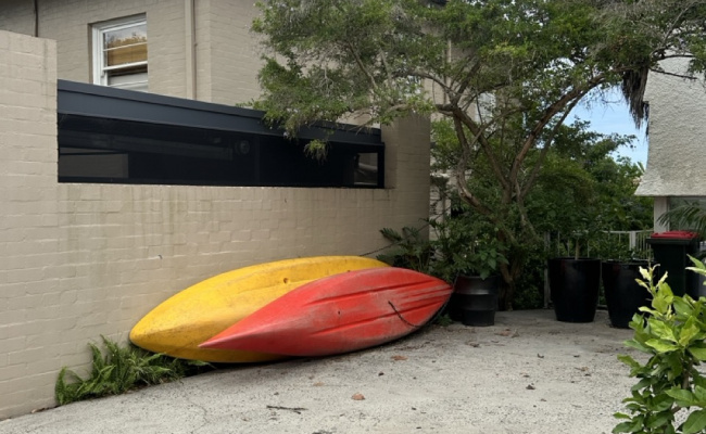 Large Kirribilli Parking Space