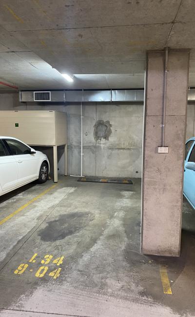 Secure space off Oxford Street!