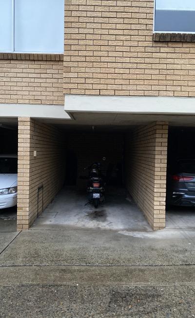 Simple access, safe sheltered parking spot, located perfectly between bondi junction and the beach