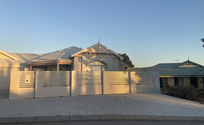Convenient parking near to Fiona Stanley Hospital, Murdoch University and South Metro Tafe