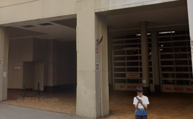 Convenient Lock Up Secure Garage in CBD