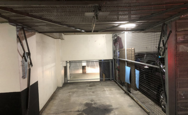 Lockup Garage City Central for Residents ONLY (Regis Tower)