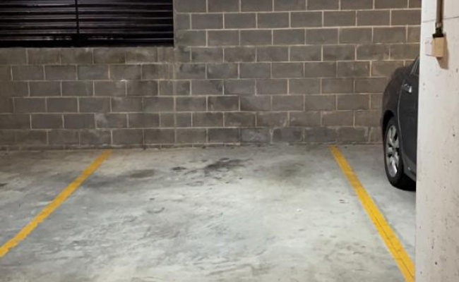Spacious underground parking space at the heart of Parramatta.