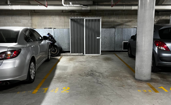 Secure central undercover parking and storage in Waterloo/Green Square