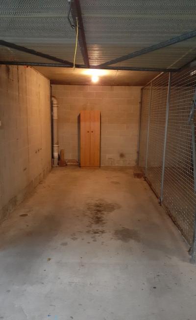Secure garage in the heart of Manly