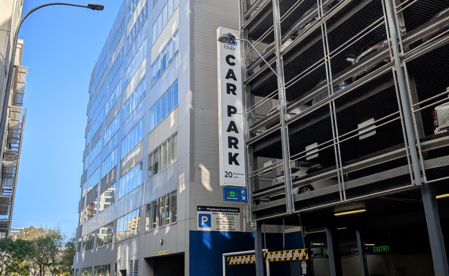 Affordable Monthly Reserved Parking Bays - KPark Playhouse Lane