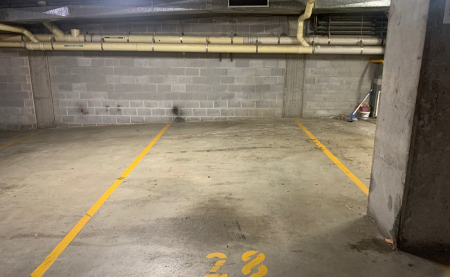 Parking close to Oxford Street