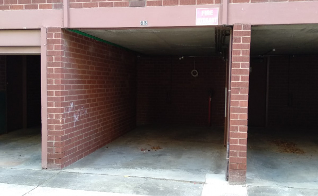 Parking place in East Melbourne, close to MCG
