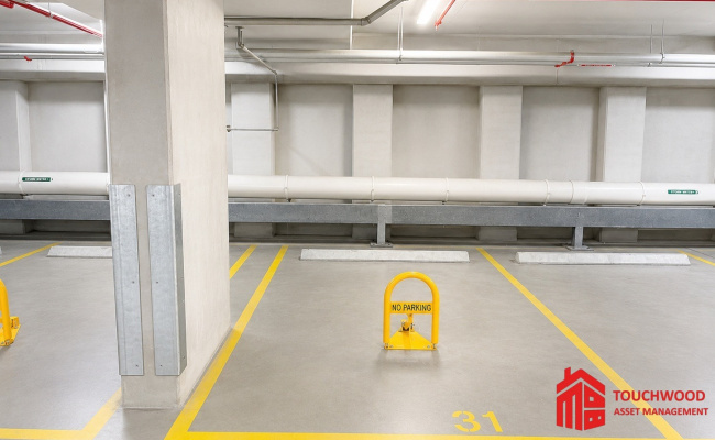 Secure Ground-Level Parking for Lease in Powlett Street, East Melbourne (31)