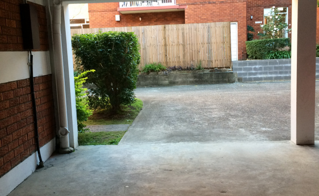 Undercover parking next to shops/buses in Mosman