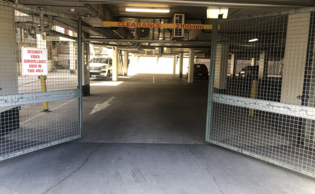 Cheap Monthly Parking space near  St Kilda (Queens Road) with Highest Security