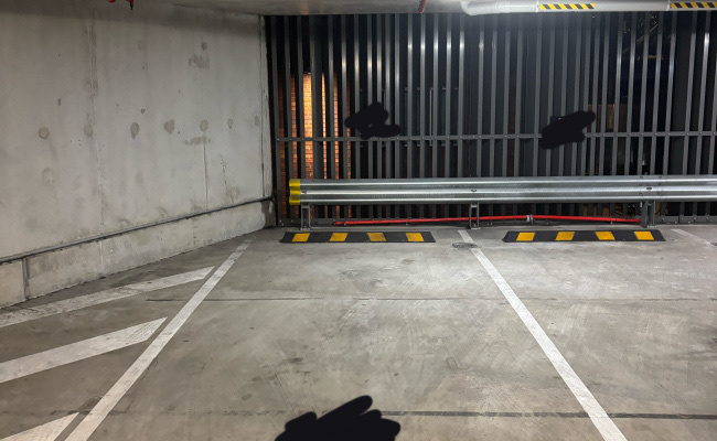 Central and Convenient Parking Space in CBD easy to park