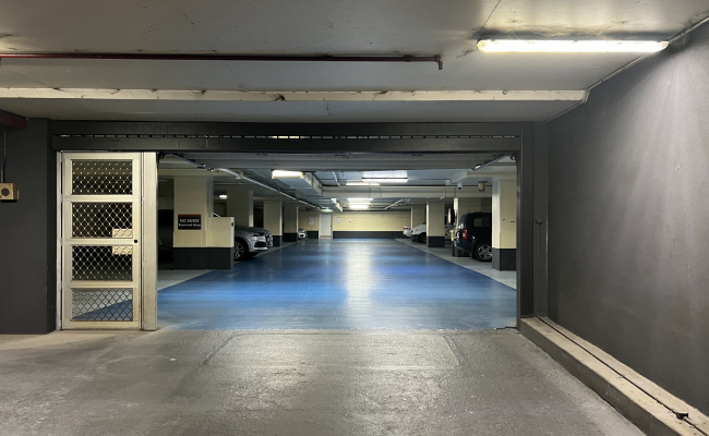 Anzac Station/St Kilda Rd secure indoor space with direct access to Queens Lane and 24/7 access