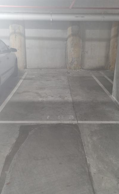 Melbourne - Secure Private Parking with Direct  Access to CBD Tram Line