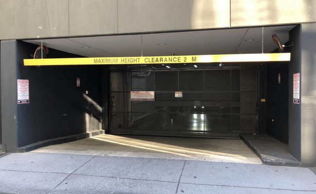 Melbourne - Secure Basement Parking close to Offices and Alfred Hospital