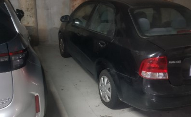 Melbourne - Great Indoor Parking Near Albert Cricket Ground & The Alfred Hospital