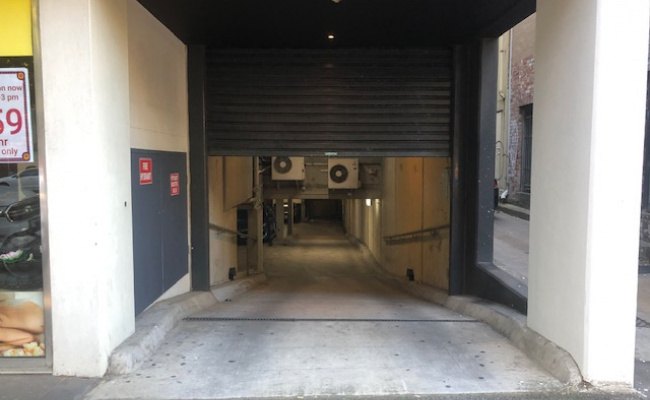 Car Space 3 mins walk to CBD and 1 min walk to Lygon Street