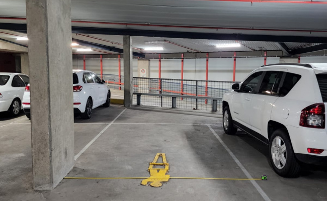 Across the rd from Crown Casino secure indoor parking