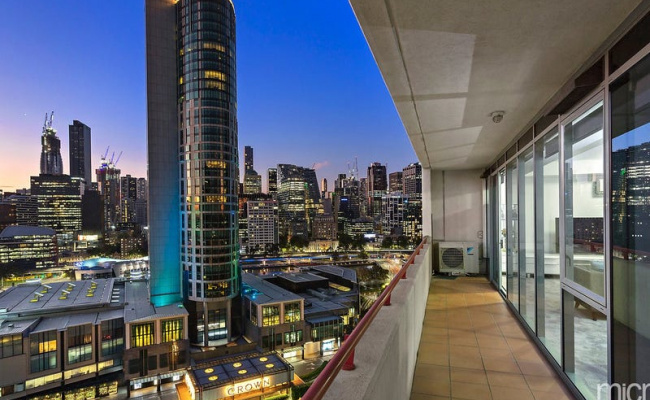 Across the rd from Crown Casino secure indoor parking