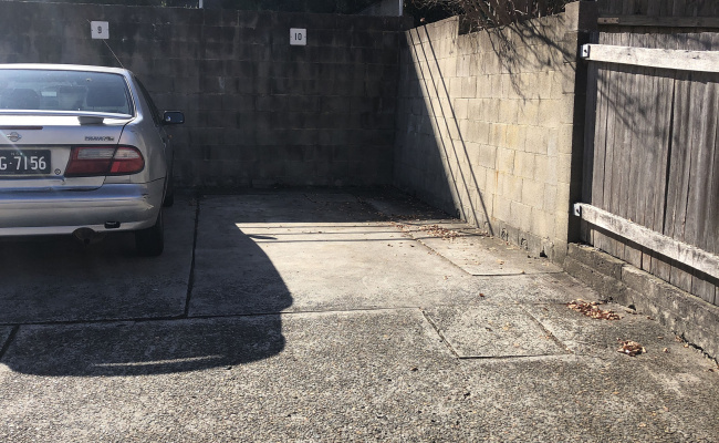 Car space for rent on Queenscliff Rd, close to Freshwater and Manly