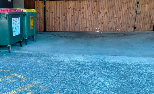 KP Gated Undercover No-Flood Lot