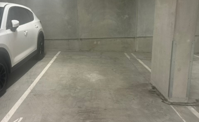 24/7 Secure covered carpark in Milton. Great location, close to all amenities.