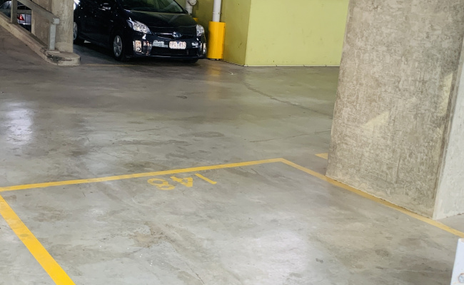 Parking spot at Docklands couple of minutes from CBD, Nab,ANZ,AGL, Southern Cross