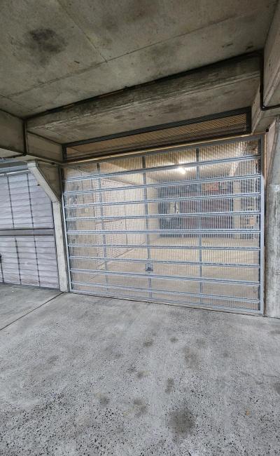 24/7 lock up garage/storage in secure carpark in North Bondi Beach