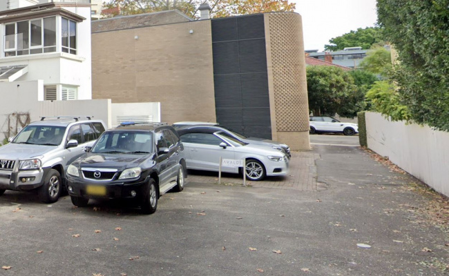 Great Parking Spot in North Sydney