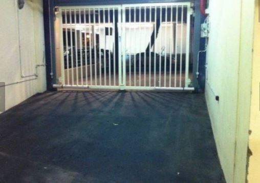 Secure Undercover Parking 10min from CBD