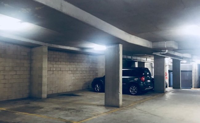 Surry Hills- Indoor Lot Parking Space