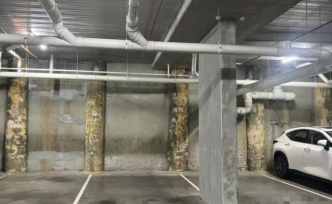 Secure Parking with storage near Big W, South Yarra