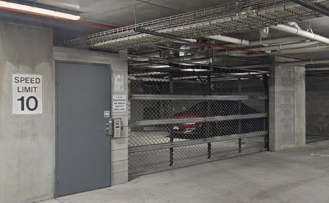 Great secure undercover parking space located in Bulimba, Qld