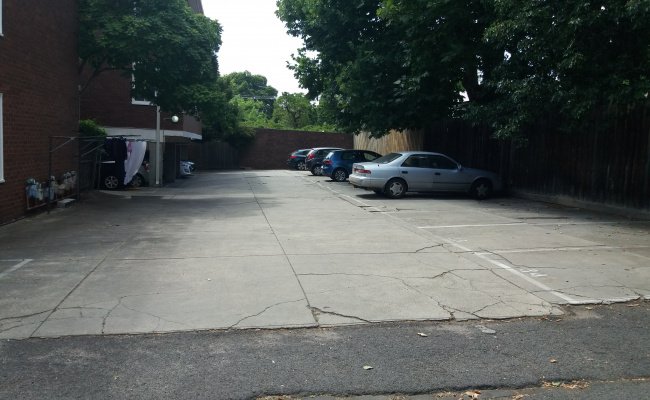 Secure off-street parking (30 seconds to 70&75 tram  stop)