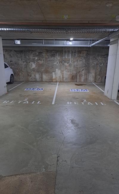 Mascot - Secure Undercover Parking Near Domestic Airport (15 min walk)