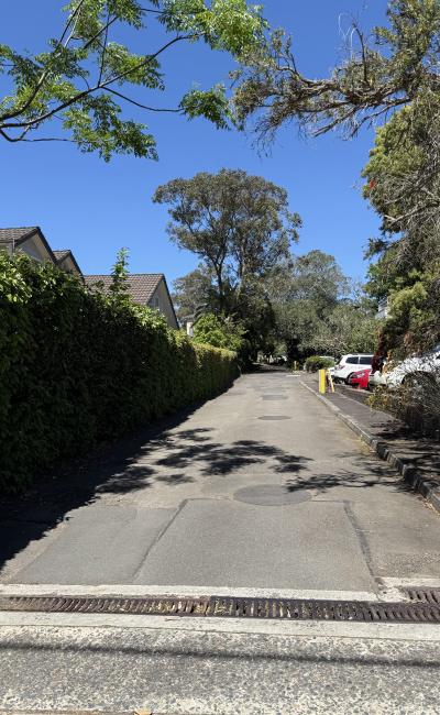 Convenient Undercover Car Space (short walk to shops and transport)