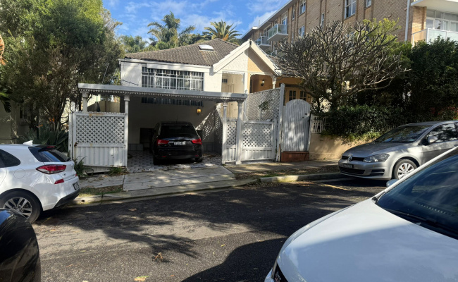 Bondi Beach Driveway