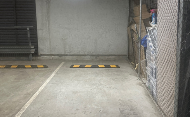Rose Lane 7005Z Indoor Parking near Southern Cross