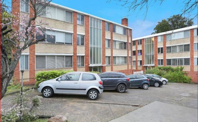 Forest Lodge - Great Outdoor Parking near USYD & CBD