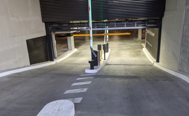West Melbourne - Secured Indoor Parking FOR WEST END APARTMENTS RESIDENTS ONLY #1