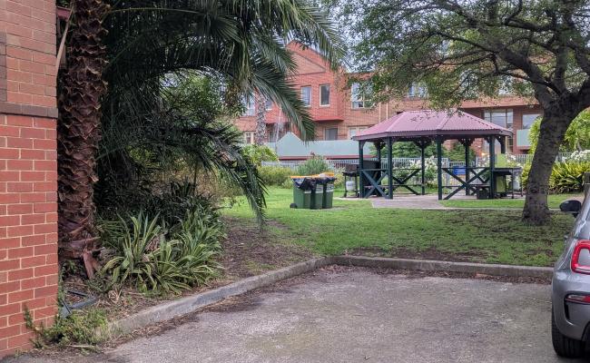 Outdoor Parking Space in Fitzroy & Carlton Gardens. Off Gertrude St.