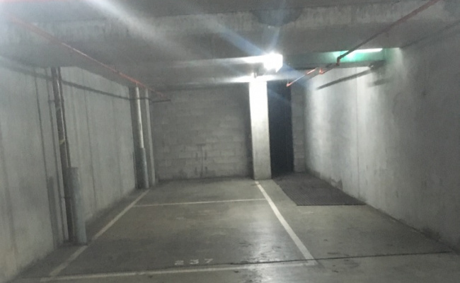 Secure parking space St Kilda Road