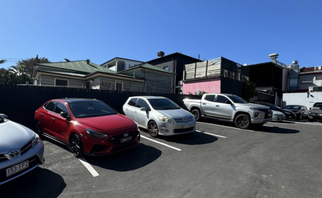 Central Albion Parking Available