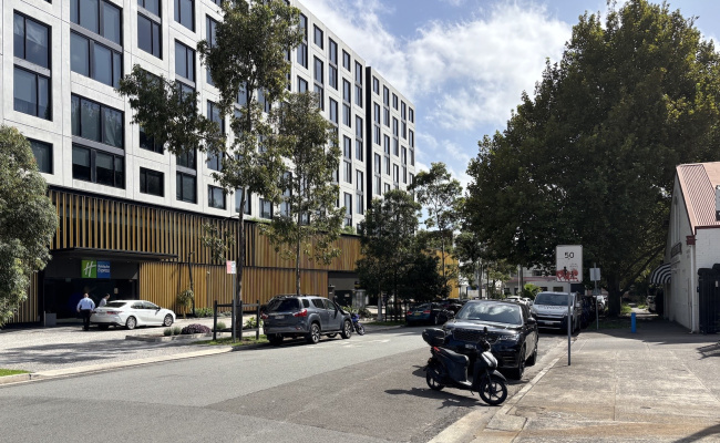 Unreserved Monthly Parking next to Sydney Airport 