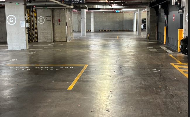 Daily Parking next to Sydney Airport
